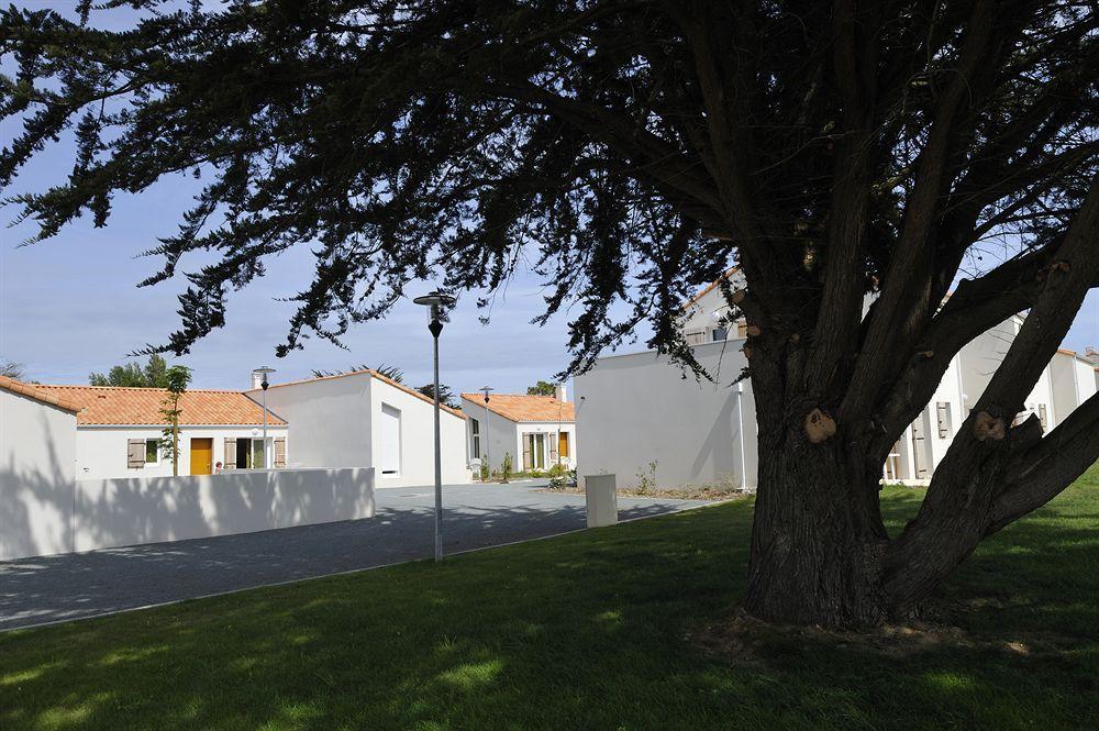 Residence Nemea Les Grands Rochers Les Sables-d'Olonne Bagian luar foto