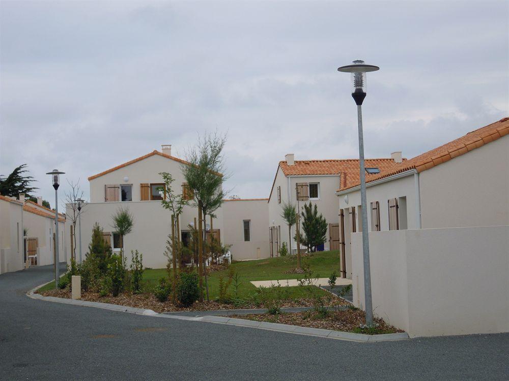 Residence Nemea Les Grands Rochers Les Sables-d'Olonne Bagian luar foto