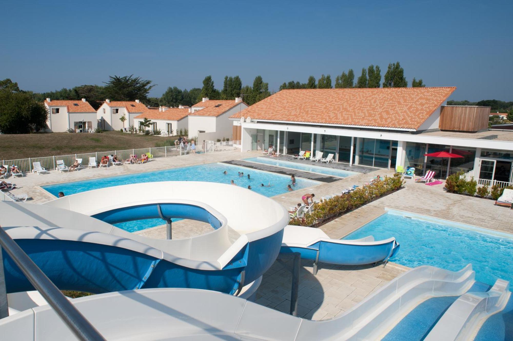 Residence Nemea Les Grands Rochers Les Sables-d'Olonne Bagian luar foto