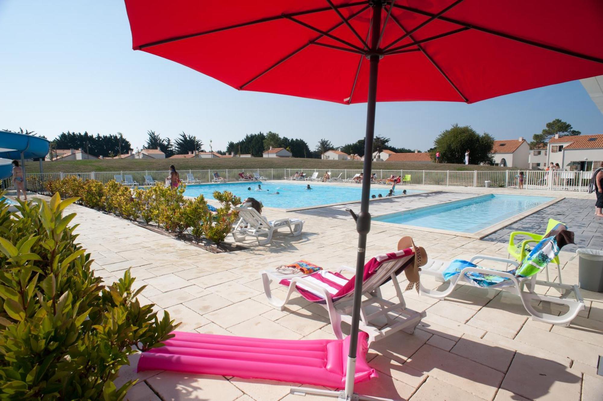Residence Nemea Les Grands Rochers Les Sables-d'Olonne Bagian luar foto