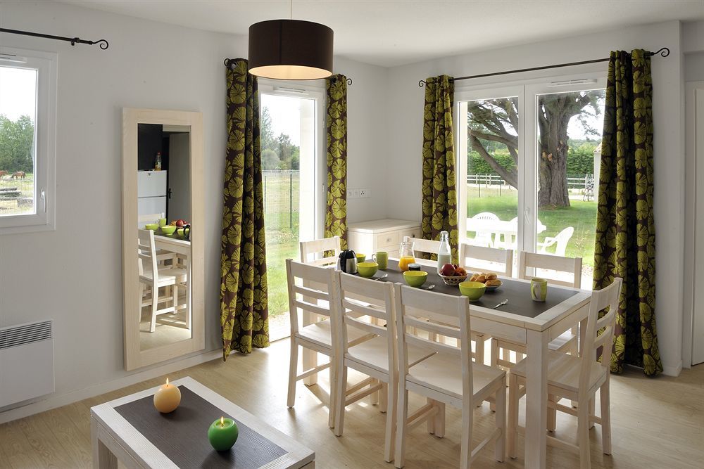 Residence Nemea Les Grands Rochers Les Sables-d'Olonne Bagian luar foto