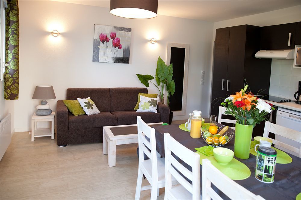 Residence Nemea Les Grands Rochers Les Sables-d'Olonne Bagian luar foto